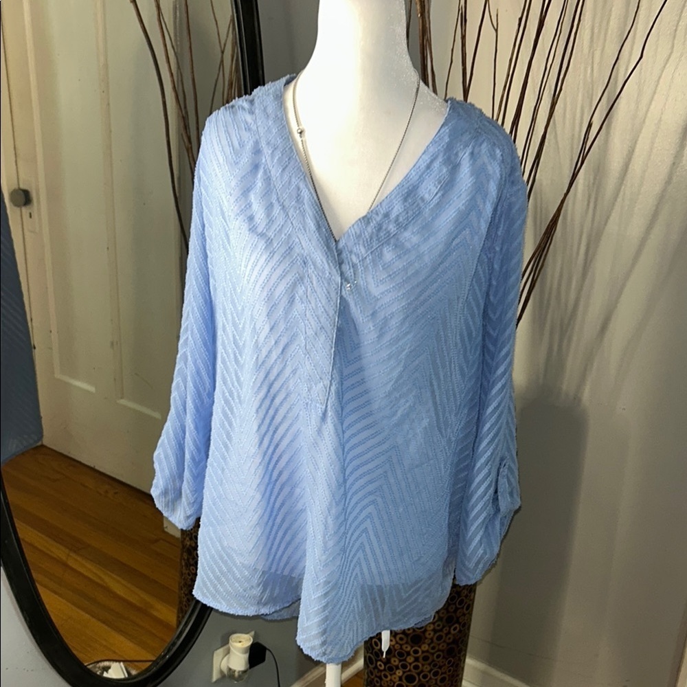 3x20 Grand & Greene Blue and White 3/4 Bell Sleeve Blouse